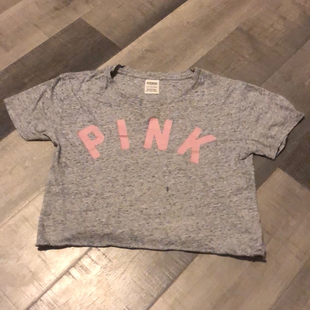 A Pink the Victorias Secrets crop top